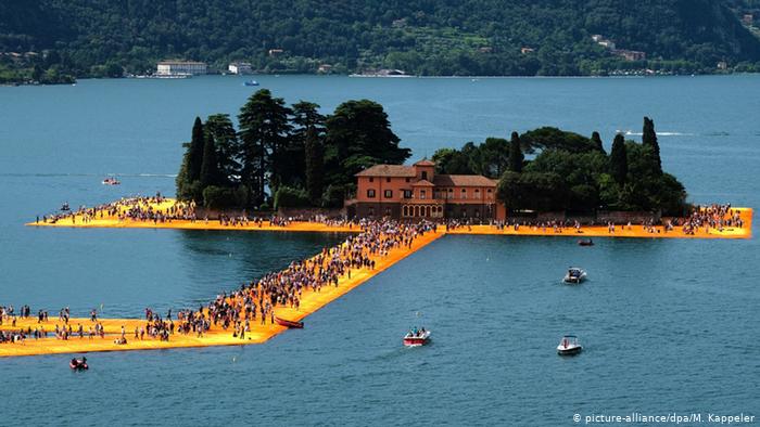 Un film racconta The Floating Piers