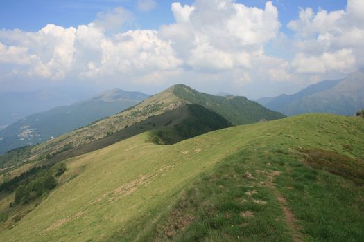 Giro ad anello Alpe Paglio, Cimone di Margno, Pian delle betulle