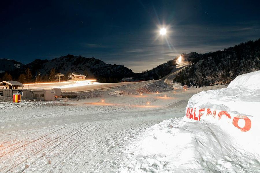 Luna piena sugli sci in Valmalenco