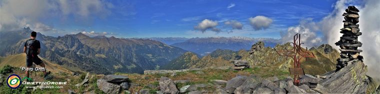 41475_57-gran-bella-vista-panoramica-dal-valletto-a-nord-verso-orobie-vicine-val-gerola-valtellina-e-alpi-lontanejpg.jpg