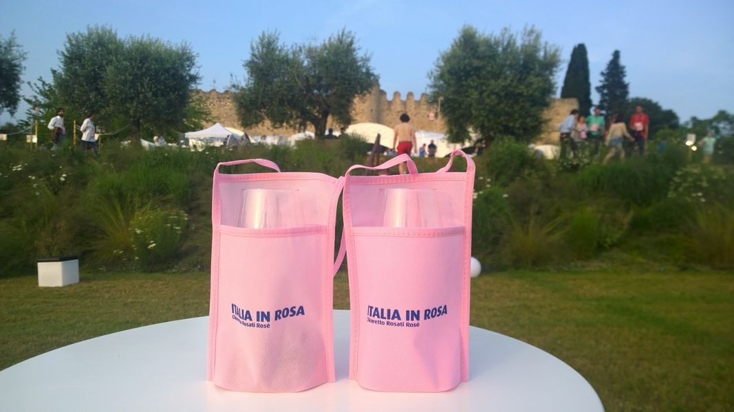 Tre giorni di vini rosati da tutta Italia a Moniga del Garda