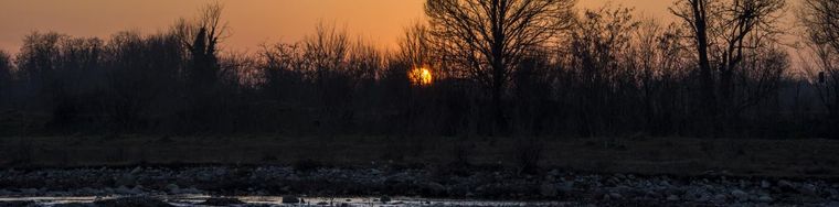 16896_tramonto-spettacolare-sul-fiume