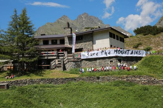 Save the mountains, sottoscritto l'impegno per uno sviluppo sostenibile
