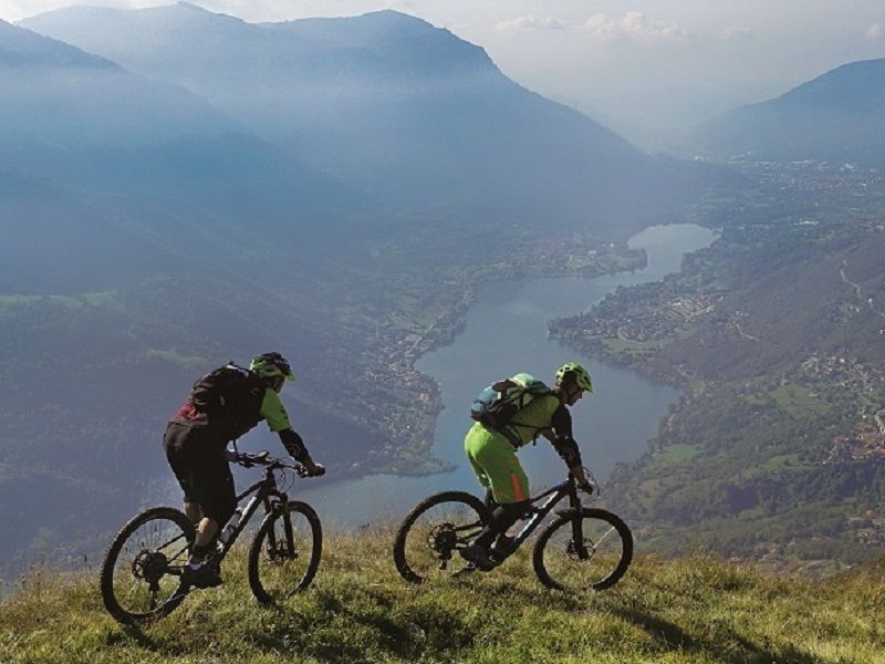 In mountain bike da Bergamo ai laghi  di Iseo e di Endine
