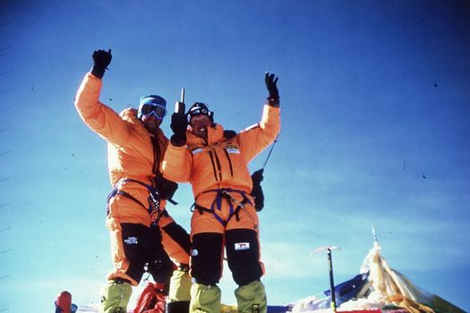 Curnis e Moro 24 anni fa sull'Everest Un'impresa, ma soprattutto una grande amicizia