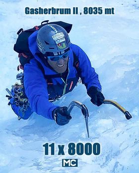 In vetta, Confortola conquista il Gasherbrum II
