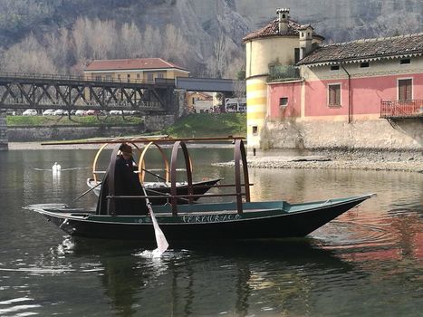 Lucie a Milano e Venezia testimonial del lago di Como