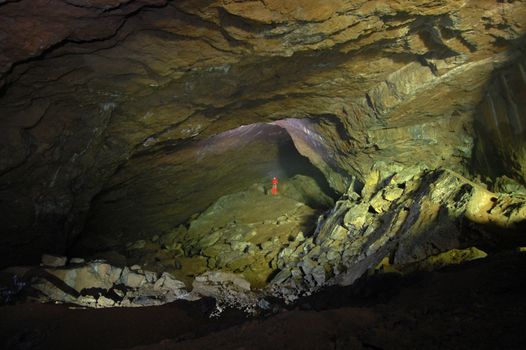 Grignone, due occasioni per visitare la Grotta dell'Acqua bianca
