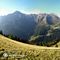 29 Salito su tracce il ripido pratone per il Monte Arete con vista in Pegherolo, Cavallo e Cima Lemma.jpg