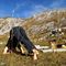 40 Pausa yoga con vista in Menna.JPG
