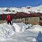 18 Casera Alpe Aga si scrolla di dosso l_abbondante neve.JPG