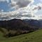 50 Vista panoramica meridiana dalla Forcella di Spettino con nuvole sparse .jpg