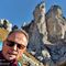 31 Selfie con spettacolare vista sul Campaniletto del Cinquantenario _1730 m_ a sx  e sulla Torre Cecilia _1800 m_ .jpg