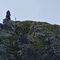 49 Maxi_zoom sulla cima del Monte Valletto _2371 m_.JPG