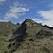 34  Vista panoramica verso i Laghi Gemelli e le sue montagne dalla  Cima di Mezzeno _2230 m_.jpg