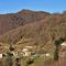 07 Catremerio _988 m_ con vista sul Pizzo Cerro _2285 m_.JPG