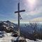05 Dalla croce del Monte Ocone _1351 m_ vista sul dirimpettaio Monte Tesoro _1432 m_.JPG