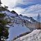51 Bella vista sul Lago di Fregabolgia vuoto d_acqua e ricoperto di neve.JPG