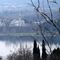 ...Bosisio, con la chiesa di S. Anna si specchia nel lago di Pusiano_17_972.jpg