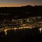 Il sole manda gli ultimi raggi sul Lago di Lugano...
